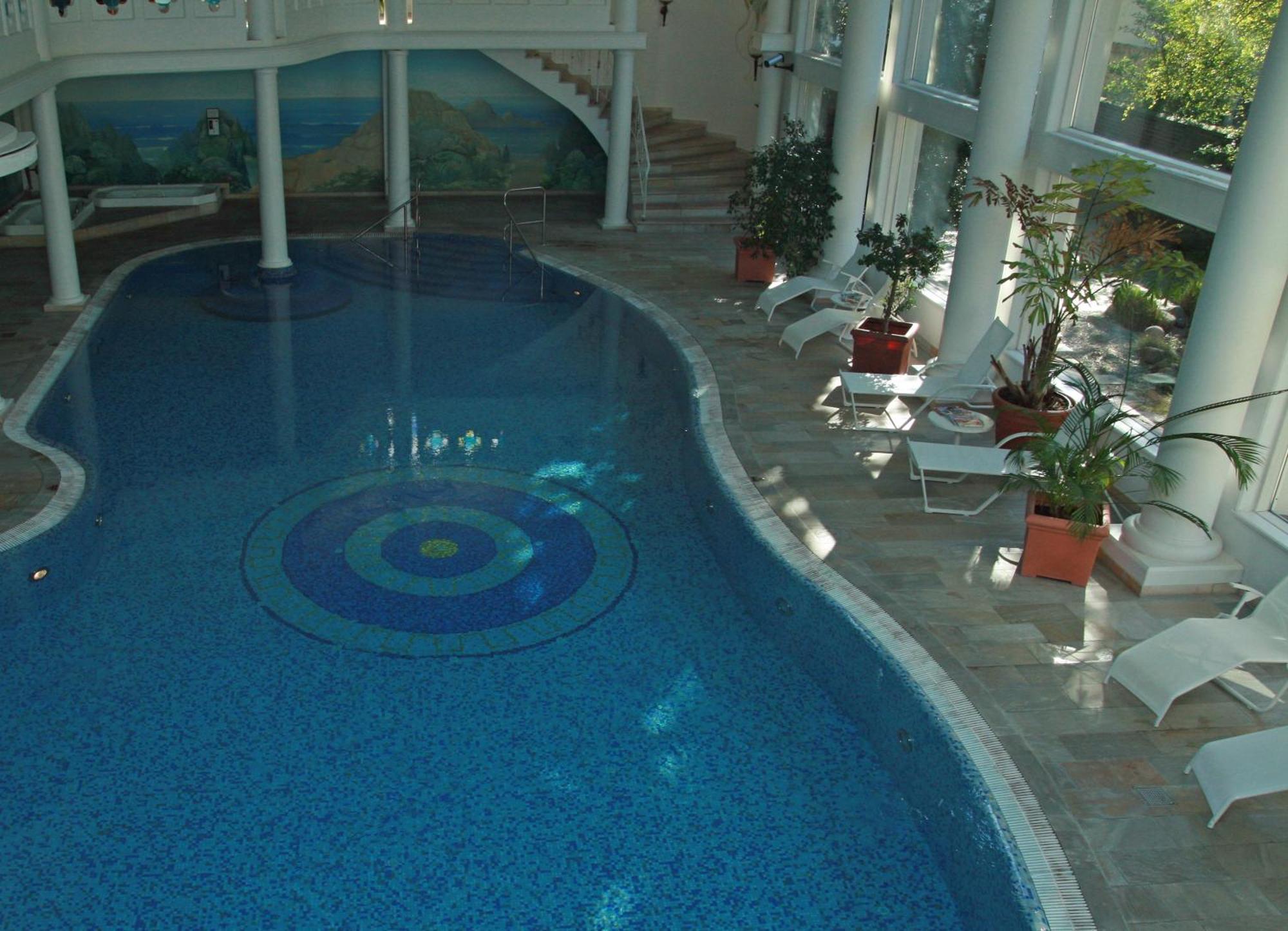 Hotel Altes Gymnasium Husum (Schleswig-Holstein)